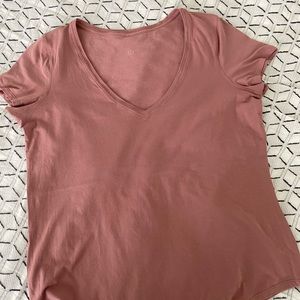 Lululemon Love tee size 8 red dust